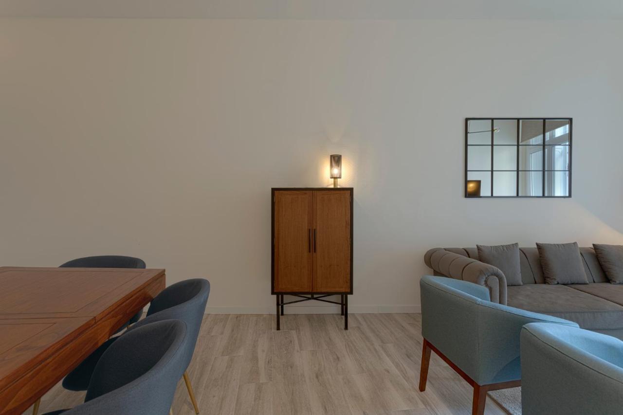 Fresh Velazquez Apartments Малага Экстерьер фото