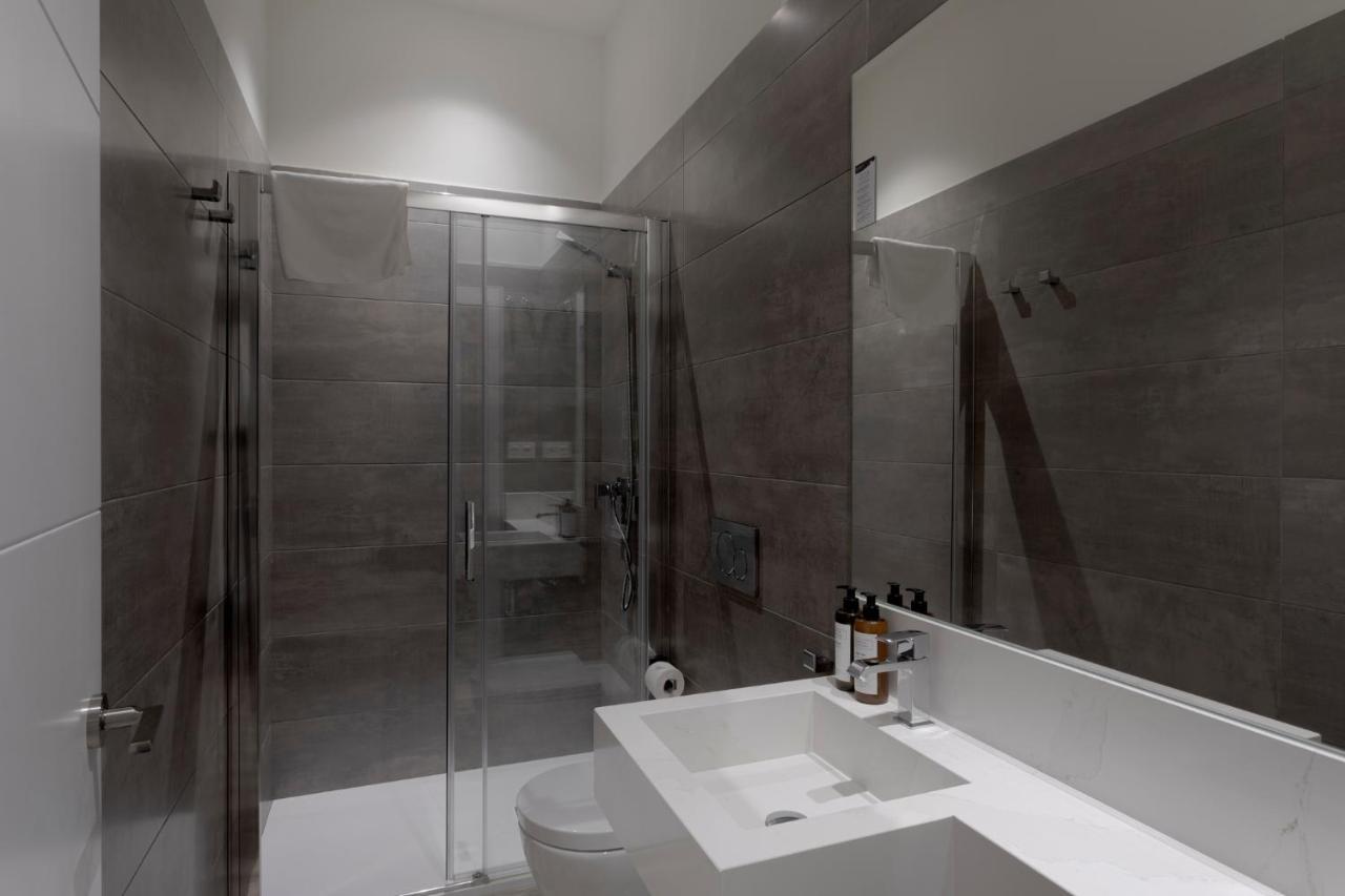 Fresh Velazquez Apartments Малага Экстерьер фото