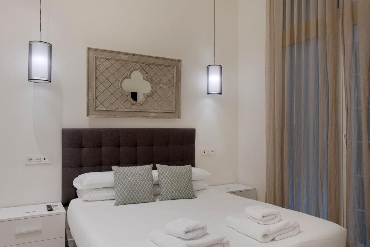 Fresh Velazquez Apartments Малага Экстерьер фото