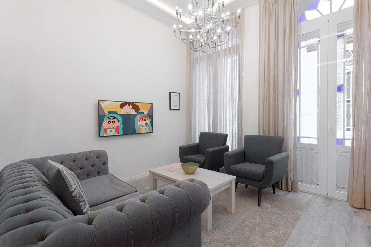 Fresh Velazquez Apartments Малага Экстерьер фото