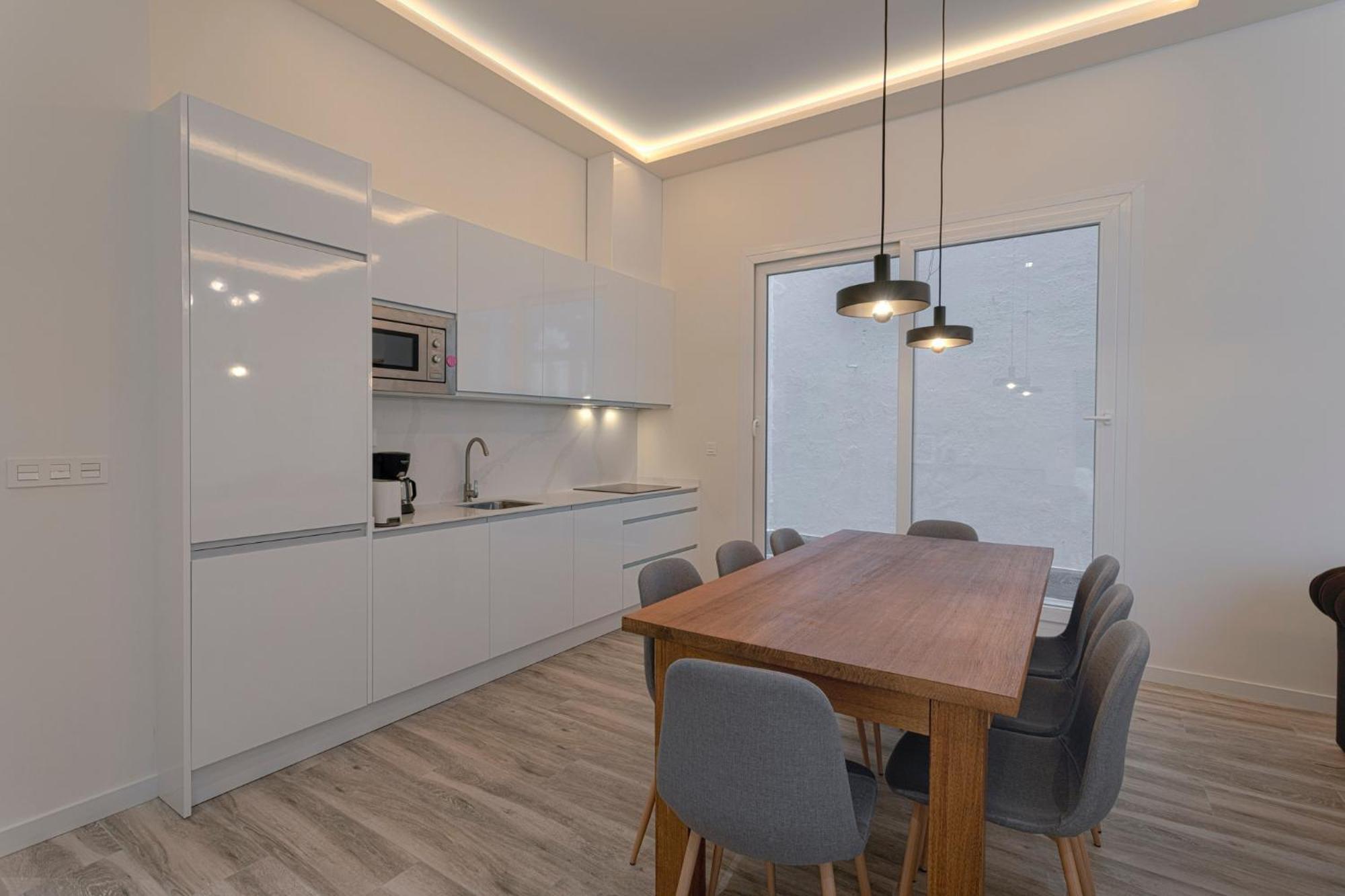 Fresh Velazquez Apartments Малага Экстерьер фото