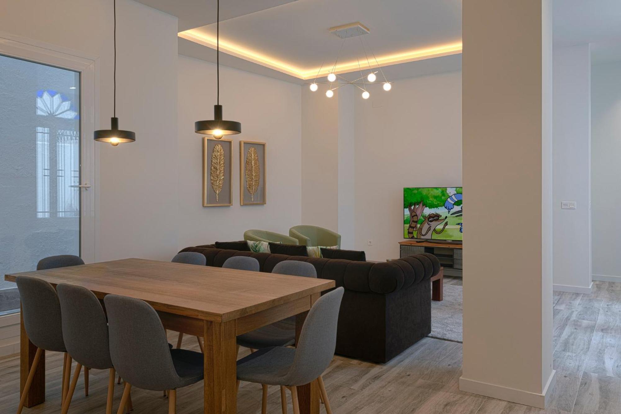 Fresh Velazquez Apartments Малага Экстерьер фото