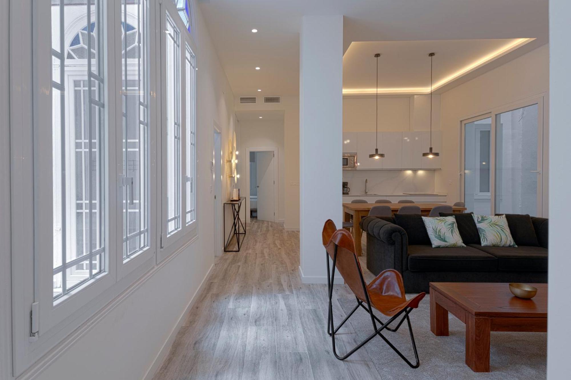 Fresh Velazquez Apartments Малага Экстерьер фото