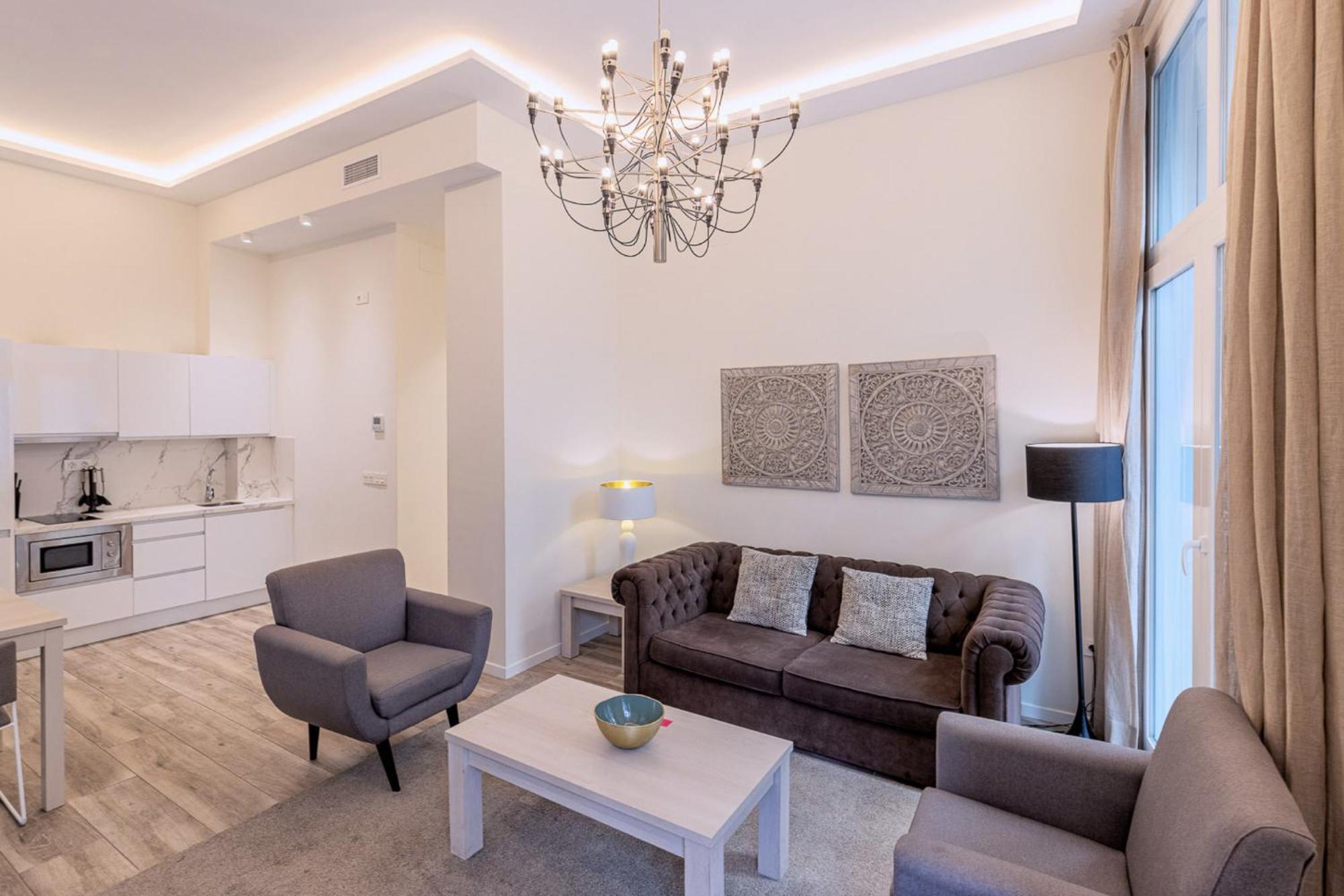 Fresh Velazquez Apartments Малага Экстерьер фото
